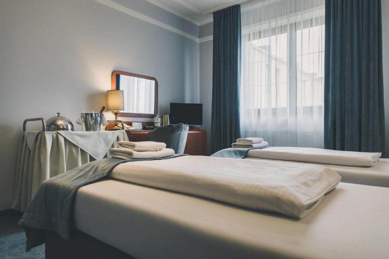 Hotel Czardasz Spa & Wellness Plock Ngoại thất bức ảnh