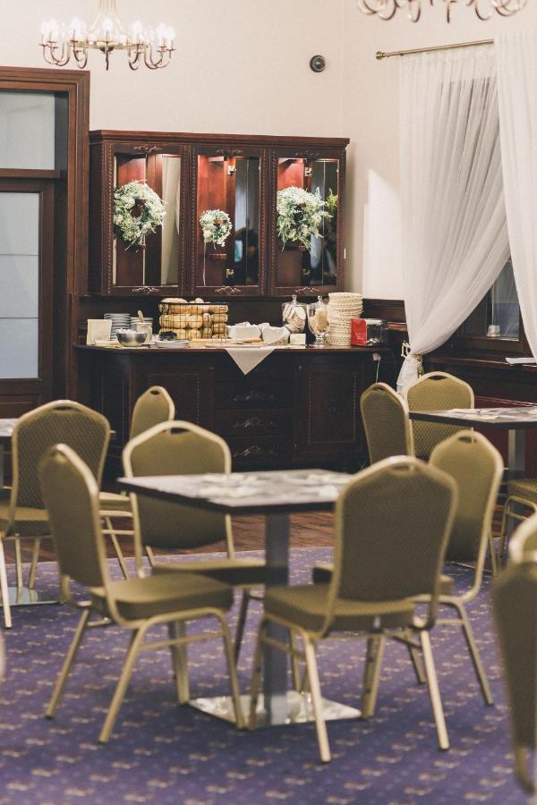 Hotel Czardasz Spa & Wellness Plock Ngoại thất bức ảnh