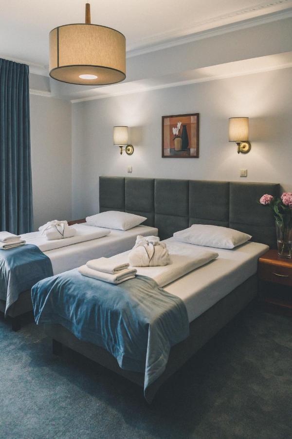 Hotel Czardasz Spa & Wellness Plock Ngoại thất bức ảnh
