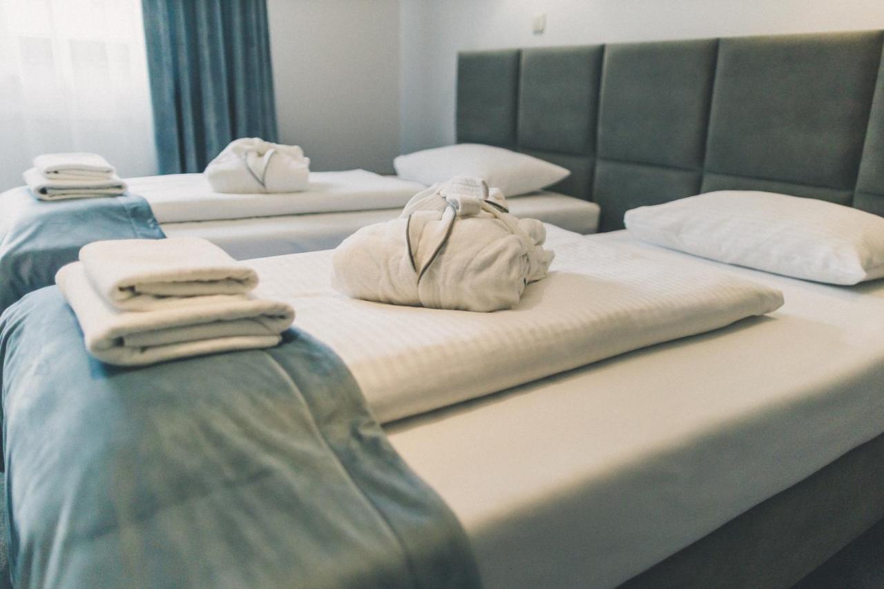 Hotel Czardasz Spa & Wellness Plock Ngoại thất bức ảnh