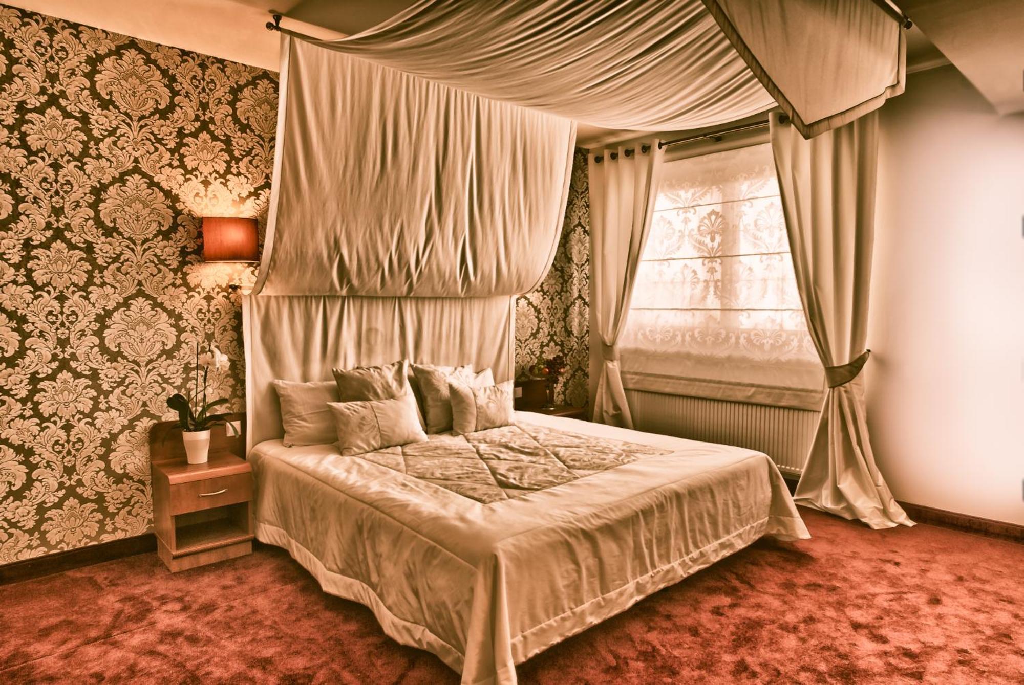 Hotel Czardasz Spa & Wellness Plock Phòng bức ảnh