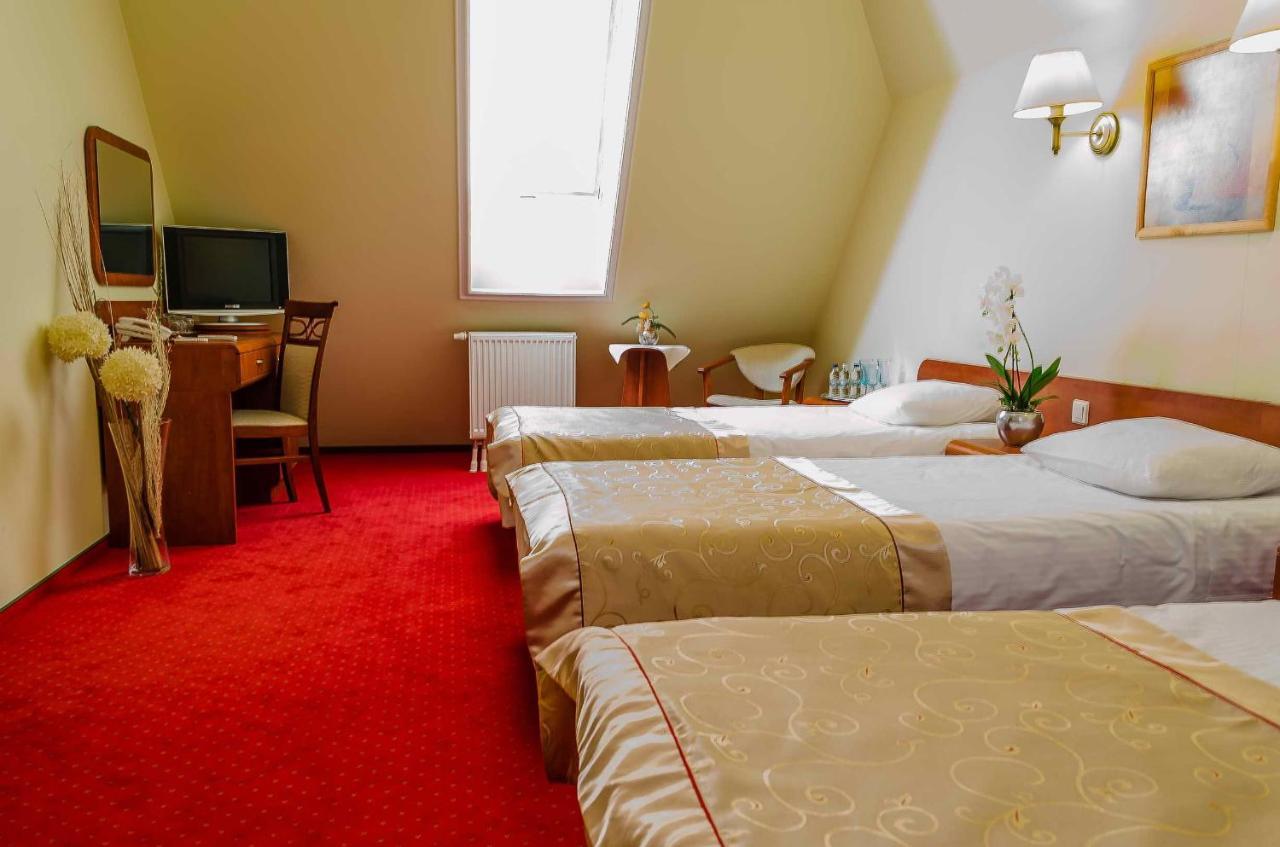Hotel Czardasz Spa & Wellness Plock Phòng bức ảnh