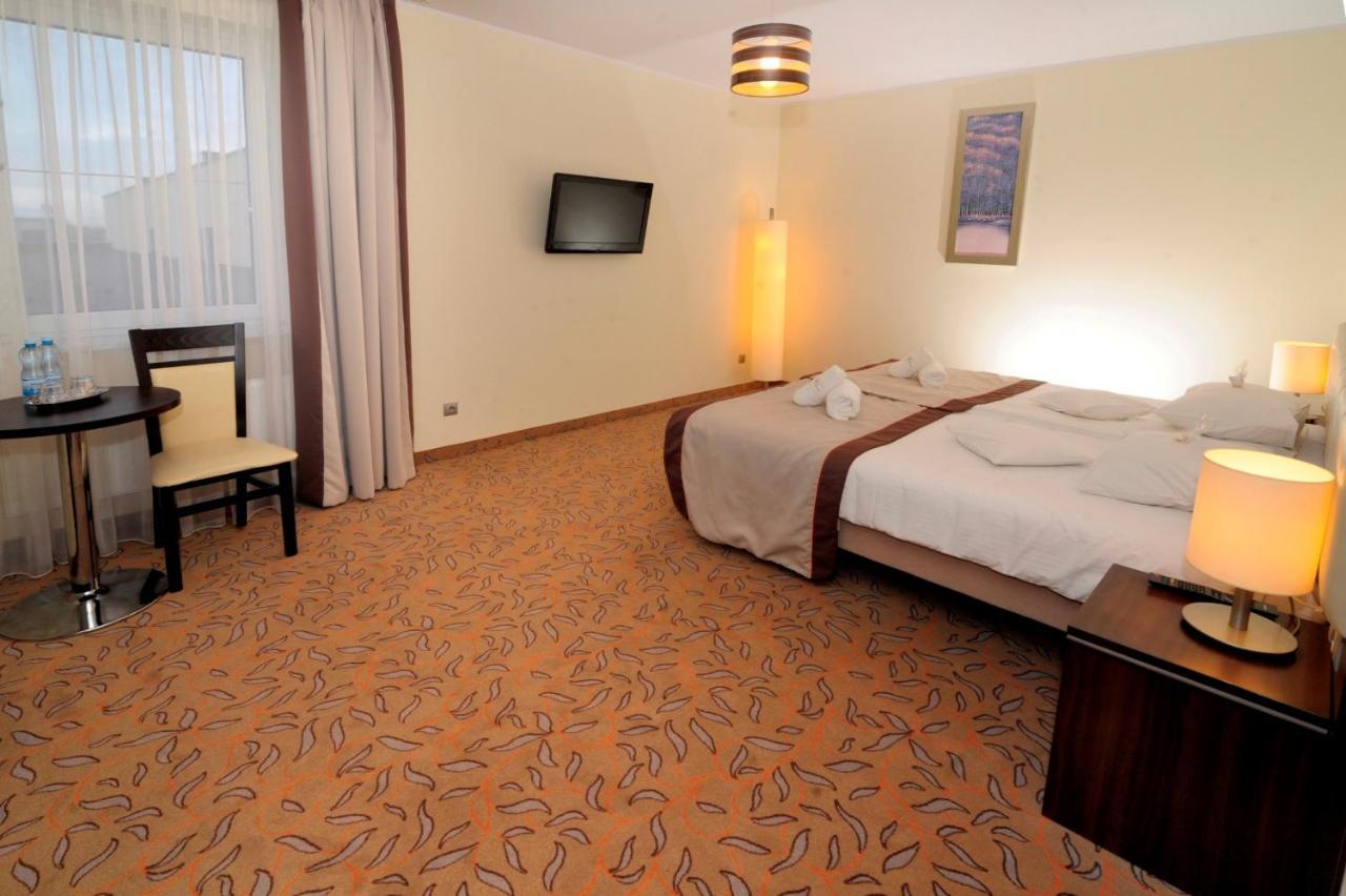 Hotel Czardasz Spa & Wellness Plock Phòng bức ảnh